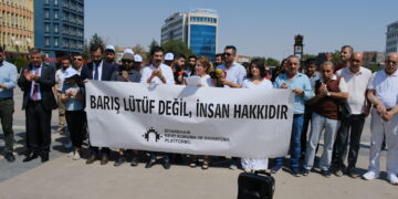 Platformê Şaristanî yê Amedî: Aştî lutif nîya, heqê însanan a