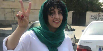 ‘Bi êrîşa li ser jinên girtî dixwazin tolê ji tevgera ‘jin, jiyan azadî’ hilînin