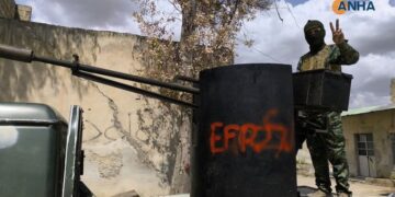 Hêzên hikûmeta Şamê êrîşî taxa Şêxmeqsûd kir