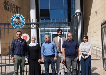 Kazanhan: Çima kujerê kurê min nayê girtin