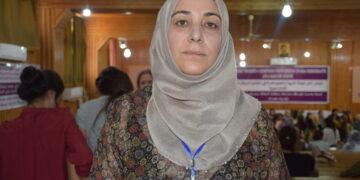 Zarok bi 3 zimanan perwerde dibin