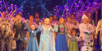 Arya bi dengê xwe guhdar û temaşevanên xwe mest kir