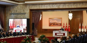 Rûniştina civîna 11an a Komîsyona Meclîse dest pê kir