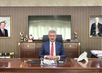 AKP’ij şaredar ame destbendkerdene