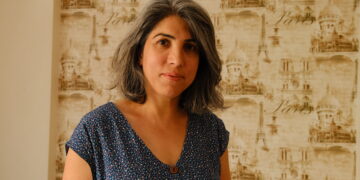 Esra Çîçek Mercan: AKP jinê di malê de hepis dike