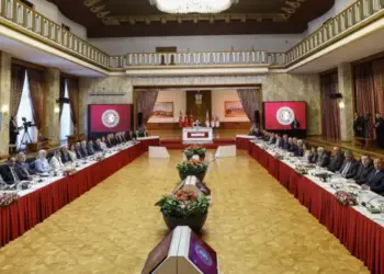 Komîsyonê Meclîsî do huqûqnasan bigoşdaro