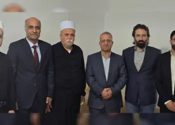 Temsîlkarê Îdareyê Xoserî bi mercîyê berz ê durzîyan reyde ameyî pêser