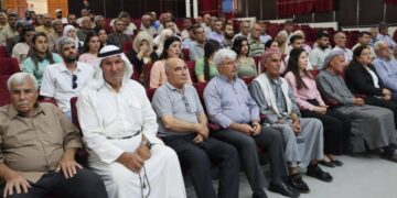 KÎDê du panel li dar xistin