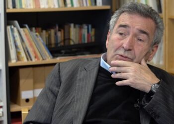 Prof. Bromberger: ‘Jin Jiyan Azadî’ vera sîstemê patrîyarkalî serewedartiş o