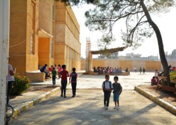 3 Hezar û 647 Dibistanî beranê xo perwerdeyê kurdkî rê akenê