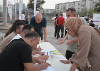 Gel ji bo pêşeroja taxa xwe biryar da