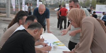 Gel ji bo pêşeroja taxa xwe biryar da