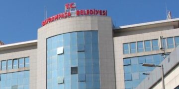 Polîsan bi ser şaredariya CHPî de girtin