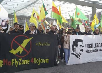 Çar hetanê Swîsre de çalakîyî: Hêrişanê nîjadperestan vindarnê!