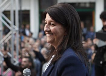 ‘Ma pawenê ke panc kesan ra heyetêkê komîsyonî şiro Îmrali’