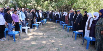 Bi girseyî serdana şîna Zeyna Kaya hate kirin