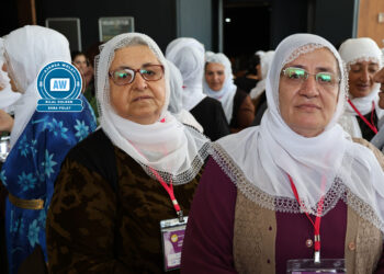 Dayikên Aştiyê: Divê pêşî Kurtulmuş lêborînê ji me bixwaze