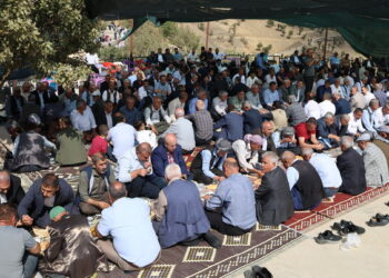 Çanda 300 salan didomînin