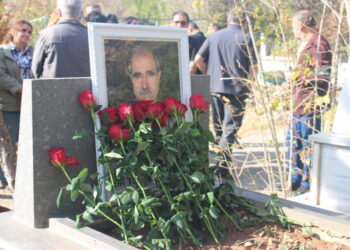 ‘O pêşengê rojnamegeran bi’