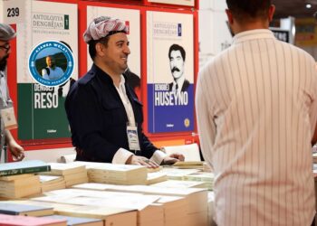 Weşangerên Kurd li benda xwînerên xwe ne