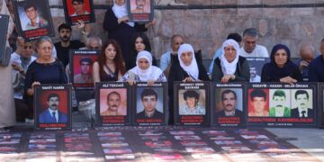 Di hefteya 869an de aqûbeta Vahît Narîn hat pirsîn