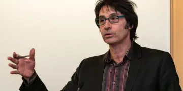 Prof. Ross paştî daye prosesî: Ganî Tirkîya no firsendo tarîxî puç nêkera