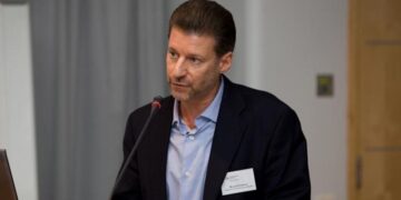 Civaknas William I Robinson: Divê Abdullah Ocalan azad be