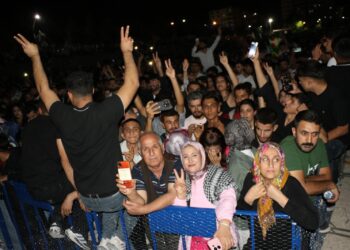 Di Mîhrîcana Hîlarê de Xecê û Xêro Abbas gel coşand