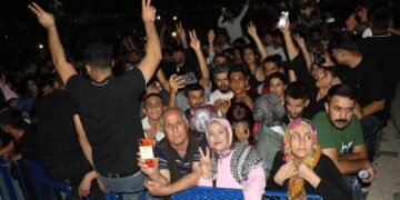 Di Mîhrîcana Hîlarê de Xecê û Xêro Abbas gel coşand