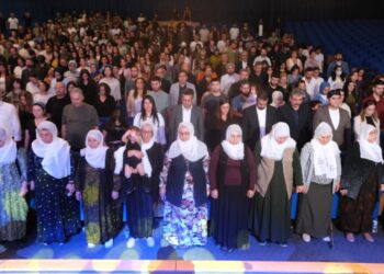 Yekemîn Xelatên Rojnamegeriya Jinan a Gûrbetellî Ersozê bi coş û kelecaneke mezin pêk hat