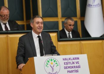 Tuncer Bakirhan: Divê Tirkiye bi Rêveberiya Xweser re tekilî dayne