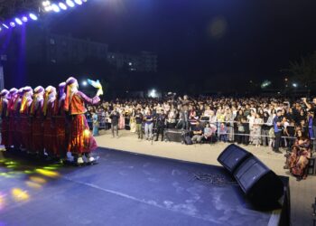 Mîhrîcana Govendê ya Jinê: Em bernadin vê dîlanê