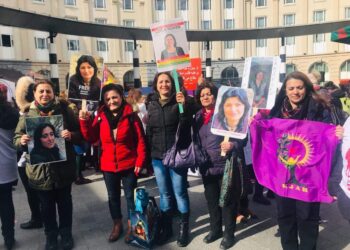 Rejîma Îranê di mehekê de 283 kes darvekirin