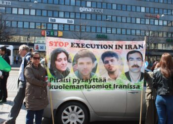 ‘Her darvekirinek di dilê jinan de dibe agirê serhildanê’