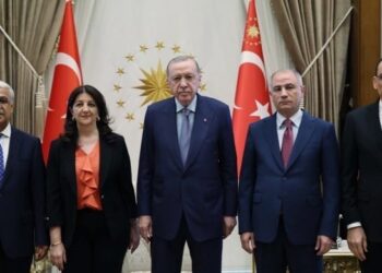 Hevdîtina heyeta Îmraliyê û Erdogan taloqî seat 18an bû