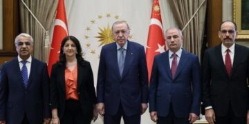 Hevdîtina heyeta Îmraliyê û Erdogan taloqî seat 18an bû