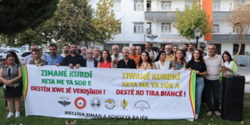 Mamoste û nuştoxê kurdî: Ma polîtîkayanê înkarî şermezar kenê!