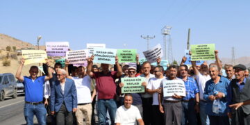 Pasûr de mitîngê pawitişê xoza: Ma do Kurdîstan nêdê sermîyandaran