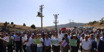 Li Pasûrê mitînga parastina xwezayê: Em ê Kurdistanê nexin destên sermeyaderan