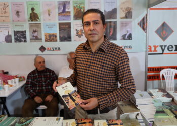 Pirtûka Arvînê derket: Armanca gel a azadiyê vedibêje