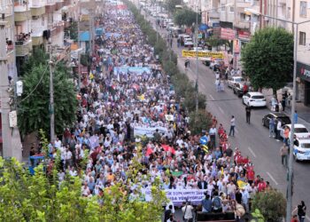 Ji bo meşa Amedê bang kirin: Dem dema azadiya Ocalan e