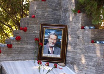 Helbestvan Arjên Arî hate bibîranîn: Wî mîrateyek li pey xwe hişt