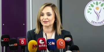 ‘Wa komîsyon pêvînayîş bi Abdullah Ocalan ra bikero’