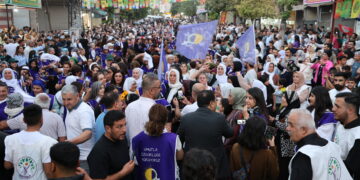 Meşa jinan gihişt Dîlokê: Dem dema azadiya Ocalan e