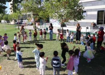 Gedeyan Roja gedeyan ê Dinya pîroz kerde