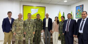 Tom Barrack li gel Mazlum Ebdî û Îlham Ehmed civiya