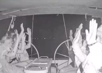 Îsraîlî hêrişê Fîloyê Sumudî kerd û 201 kesî destbend kerdî