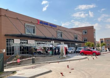 Li nexweşxaneyê serdanên ji bo Huseyîn Aykol berdewam dikin