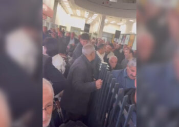 Li Deriyê Sînor ê Kapikoyê eziyet li gel tê kirin