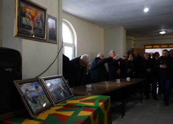 Ji bo du fermandarên HPGê mewlûd hat dayîn